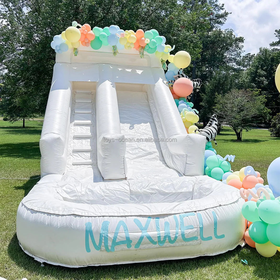 Commercial Soft Play Equipment White Castle Bounce Inflatable Water Slide Suitable for Kids Activity Parties