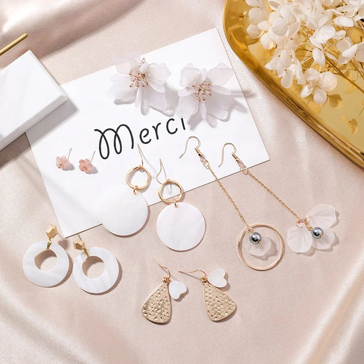 Korean Hand Made Petals Geometric Round Metal Asymmetrical Long Earrings Sweet love Ear Stud Earrings for Women
