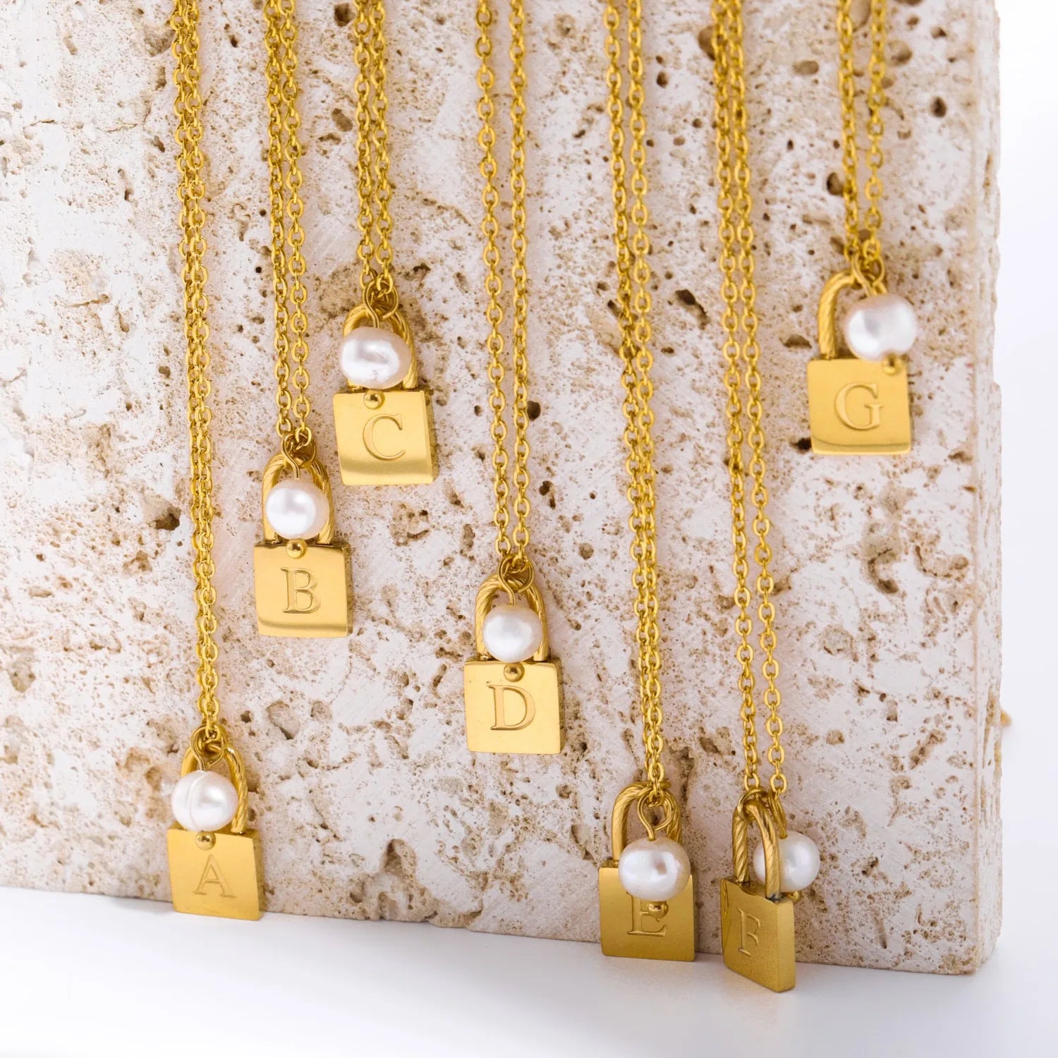 Stainless Steel 26-Letter Pearl Lock Pendant Necklace with 12 Zodiac & Constellation Signs 18K Gold Plated Link Chain