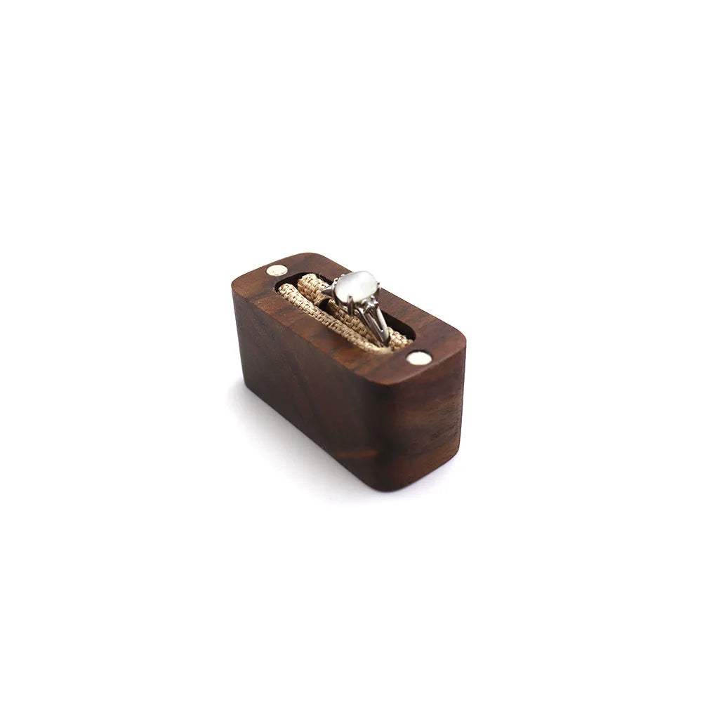 Portable Wooden Small Ring Packing Box with Magnet Mini Guitar Pick Storage Box