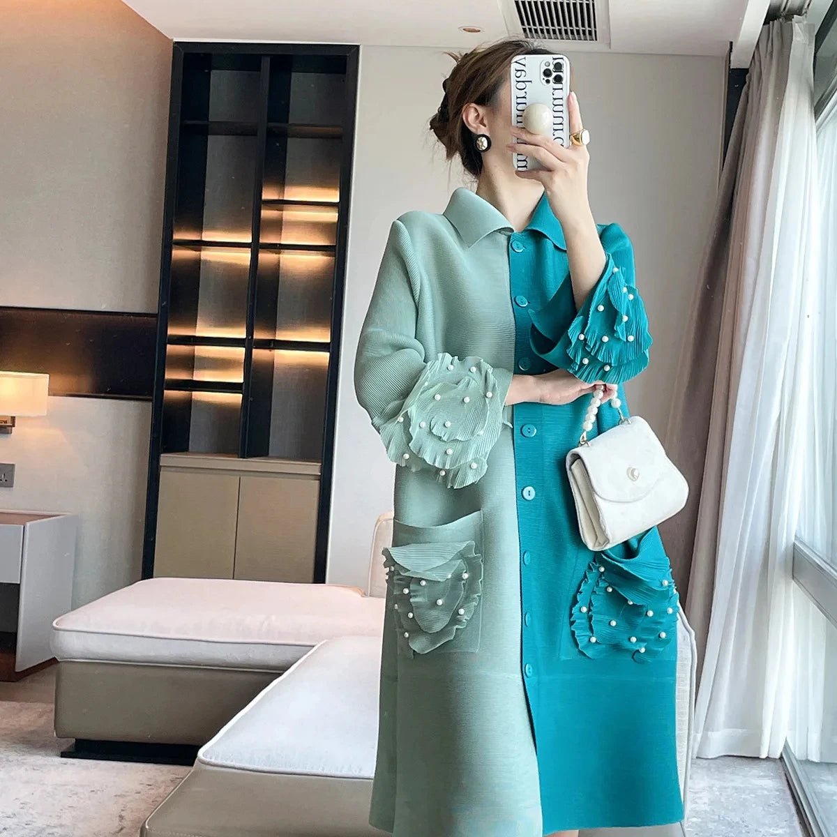 Pleated 2024 New Color Contrast Beaded Lapel Flared Sleeve Dress Elegant Cardigan Dress