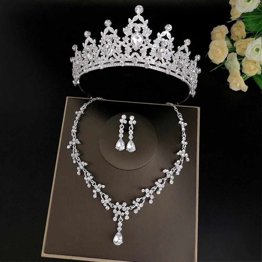 Wholesale Cheap Alloy Antique Copper Plated Fashion Pakistani Gold Crystal Wedding & Party Jewelry Sets Tiara with Necklace