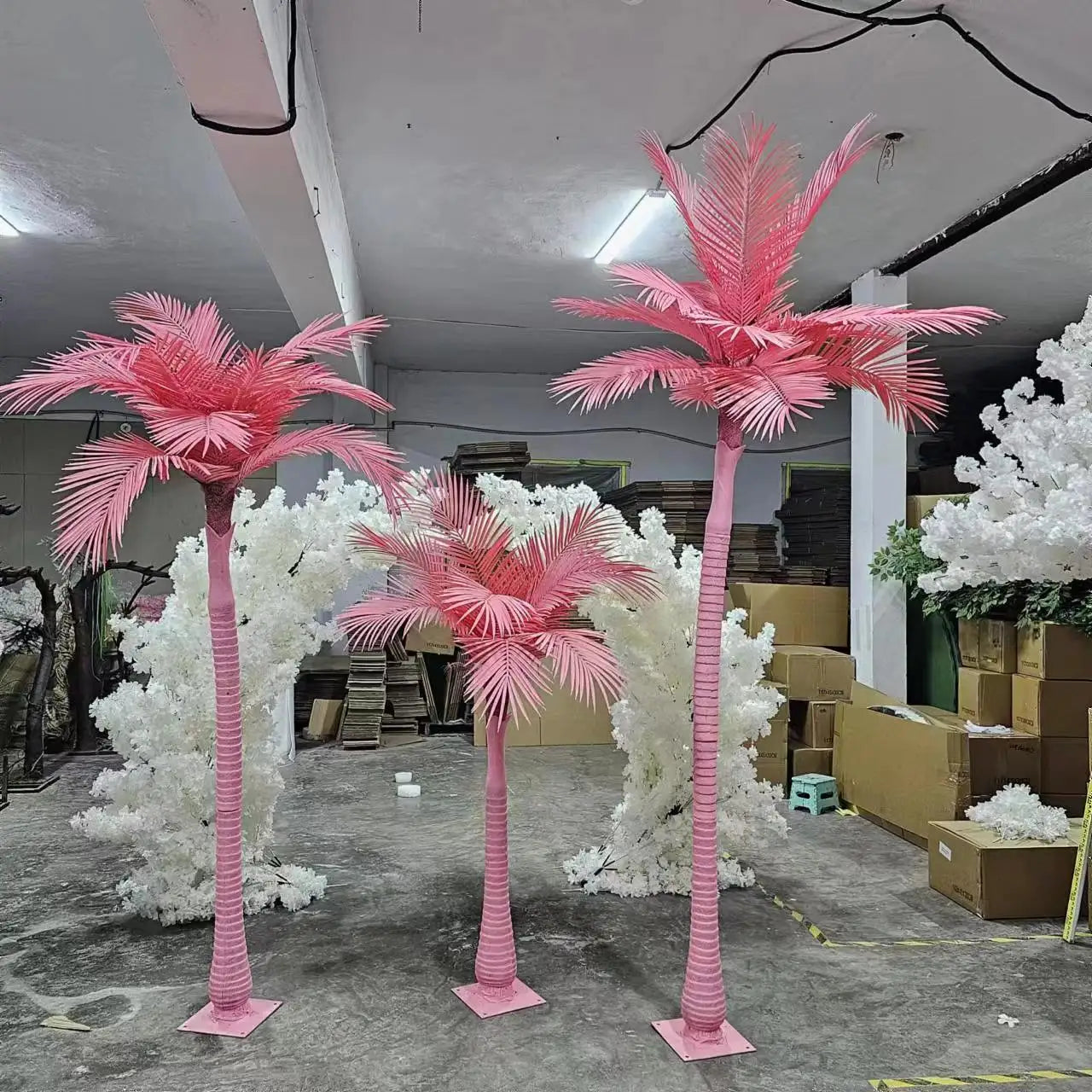 L886 Small Large  Size Realistic Synthetic Rubber Artificial Pink Black White Banana Bonsai Palm Tree Coconut Tree for Decor