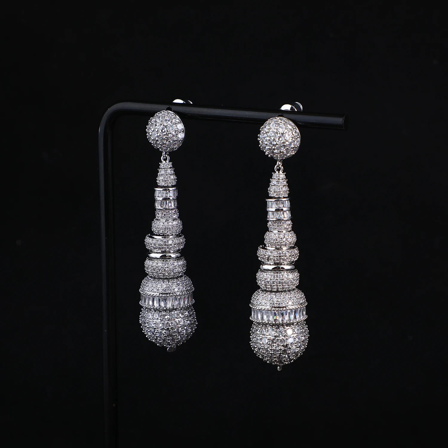 Luxury Vintage Jhumka Earrings Indian Traditional Shining Zircon Unique Pendant Statement Earrings Women