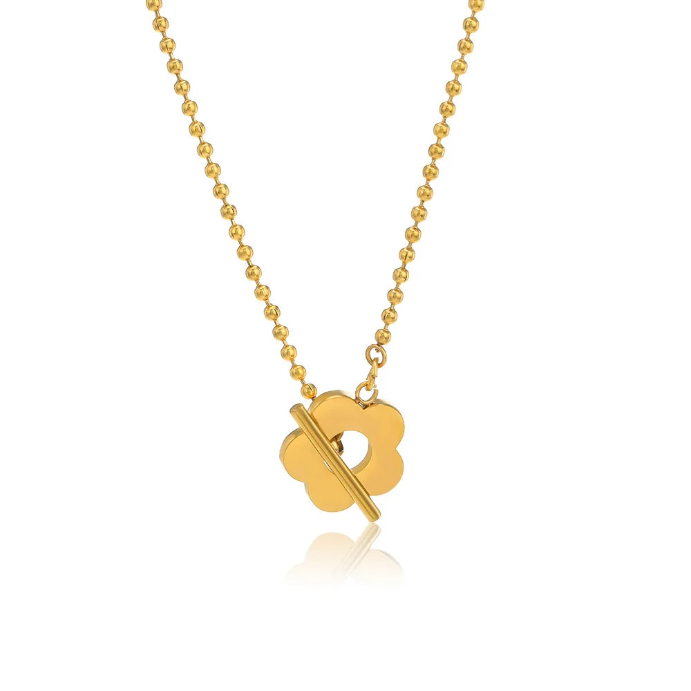 Exquisite OT Buckle Necklace 18K Gold Plated Stainless Steel Jewelry Flower Pendant Necklace