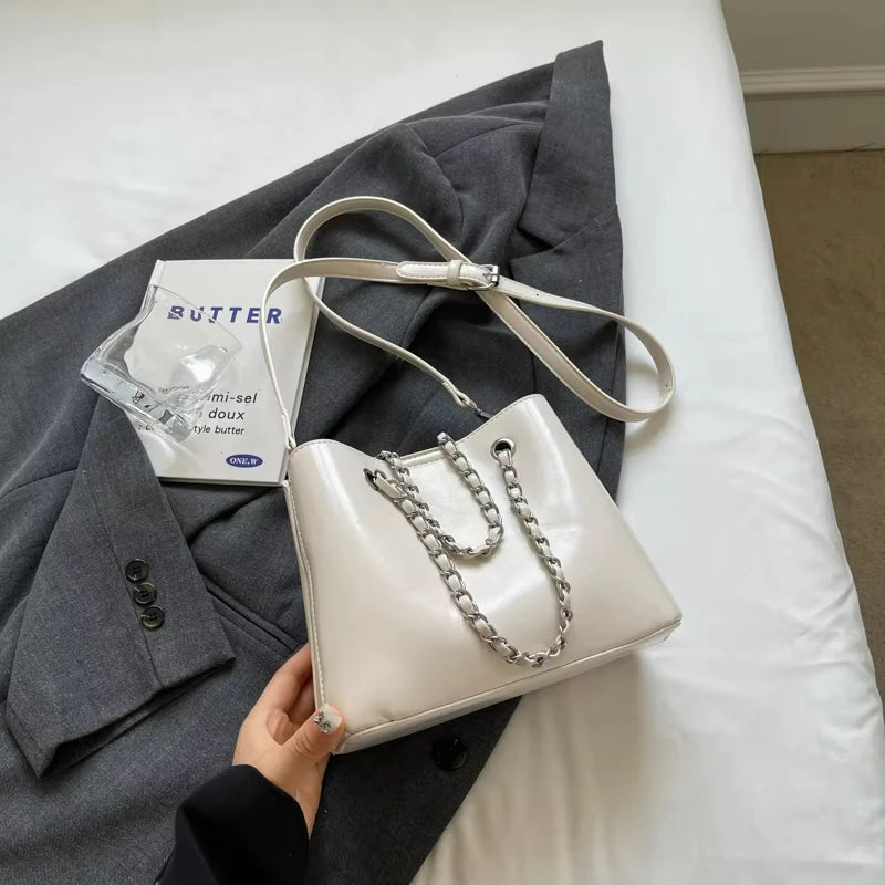 2025 Y2K Trend PU Leather Bucket Bags PU Stylish Handbags Minimalist Luxury Shoulder Crossbody Bag for Women