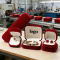 Velvet Burgundy Jewelry Box Packaging Wholesale Rigid Velvet Jewelry Gift Box Customized Jewelry Box Velvet Long