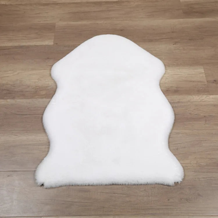 Super Soft 60*90cm White Faux Fur Rug Carpet Anti-slip Faux Rabbit Fur Rug for Sofa Floor Mats Exercise Prayer Picnic