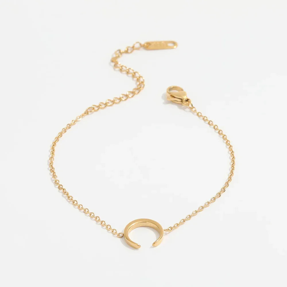 Fenny PVD Plated Wholesale Summer Holiday Geometric Crescent Pendant Stainless Steel Jewelry Bracelet for Women
