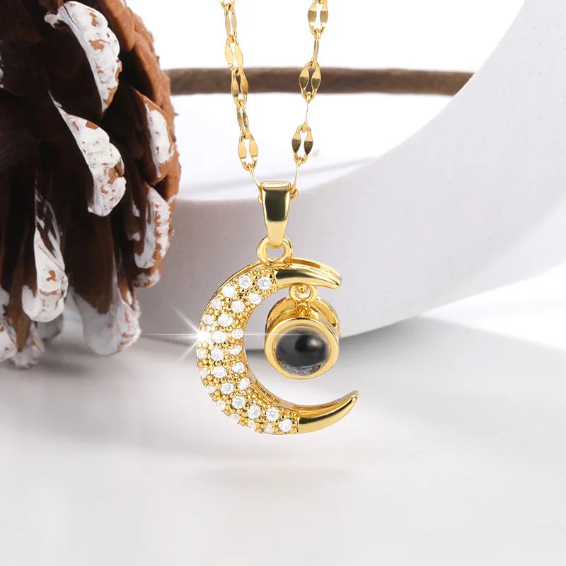 New Trendy Classic 100 Languages Love Memory I Love You Projection Stainless Steel Chain Clavicle  Pendant Gold Moon Necklace