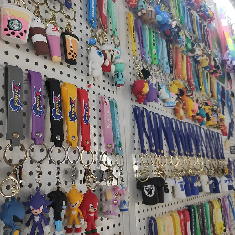 3D Cartoon Cute Custom Design PVC Key Chain Soft Rubber Car Keychain Accessories Doll Bag Backpack Pendant