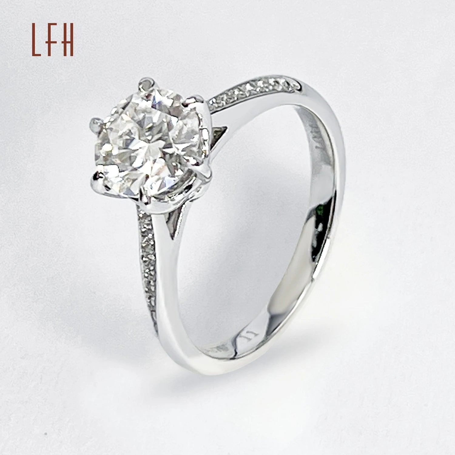 Design Fashion Moissanite Engagement Ring Gold 2022 Hot Popular New for Men Women 18k Gold Necklaces CLASSIC Unique Designs 1pcs