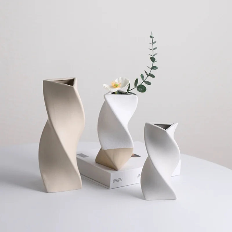 Nordic Style Small Dried Flower Ornament Ceramic TV Cabinet Living Room Vase Decor Home Decoration Dried Flowers Porcelain Vases MegaBDM