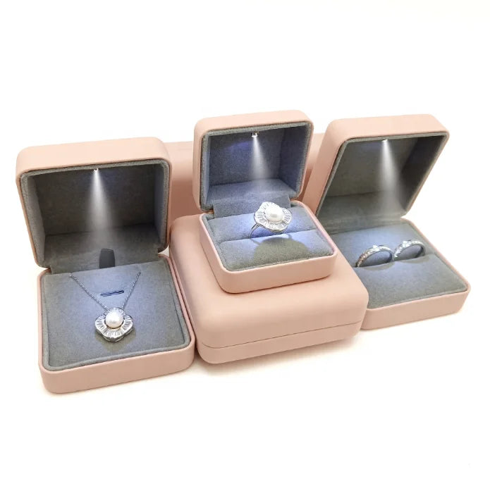 Factory in Stock PU Leather High-end Led Ring Box Led Pendant Box Jewelry Gift Boxes