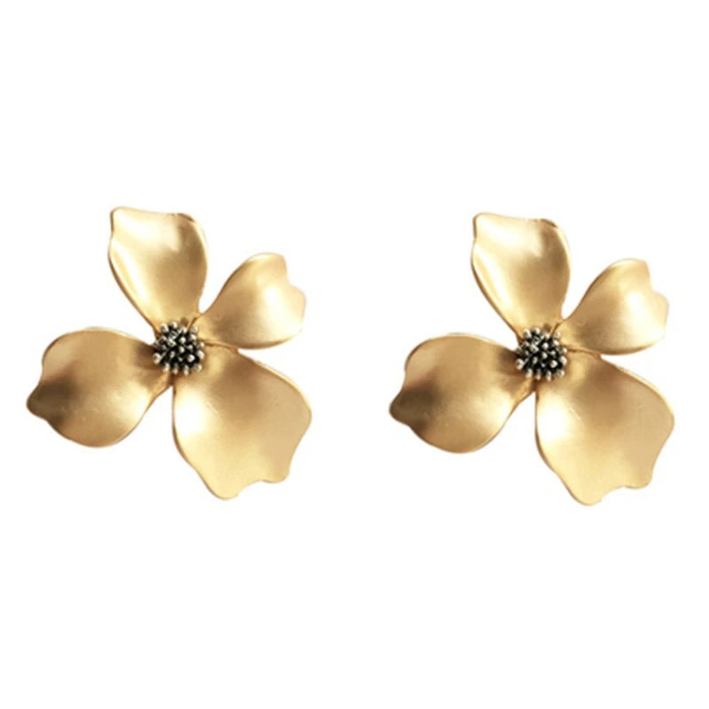 Retro Fashion Gold Plated Flower Earrings for Women 2025