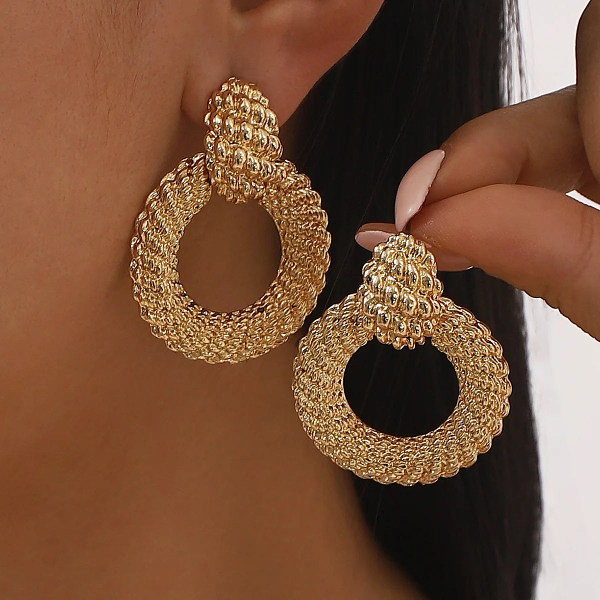 KAIMEI 2025 New Arrival Fashion Jewelry Irregular Folded Geometric Alloy Earrings Big Circle Shaped Geometric Round Earrings