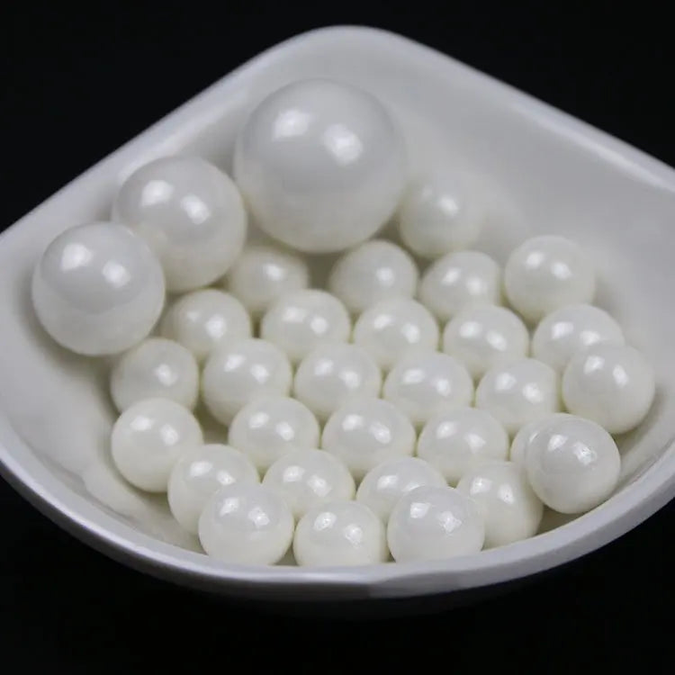 Free Sample  Al2O3 95% 92% Using Grinding Alumina Zirconia Ceramic Balls for Ball Mill