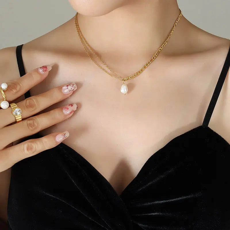 18K Gold & Stainless Steel Double Layer Figaro Link Chain Necklace Classic Style with Irregular Freshwater Pearl Pendant
