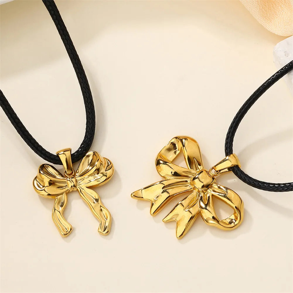 Qitian 18K Gold Plated  Bow Pendant Necklace for Women Adjustable Layered Choker Chain Jewelry.