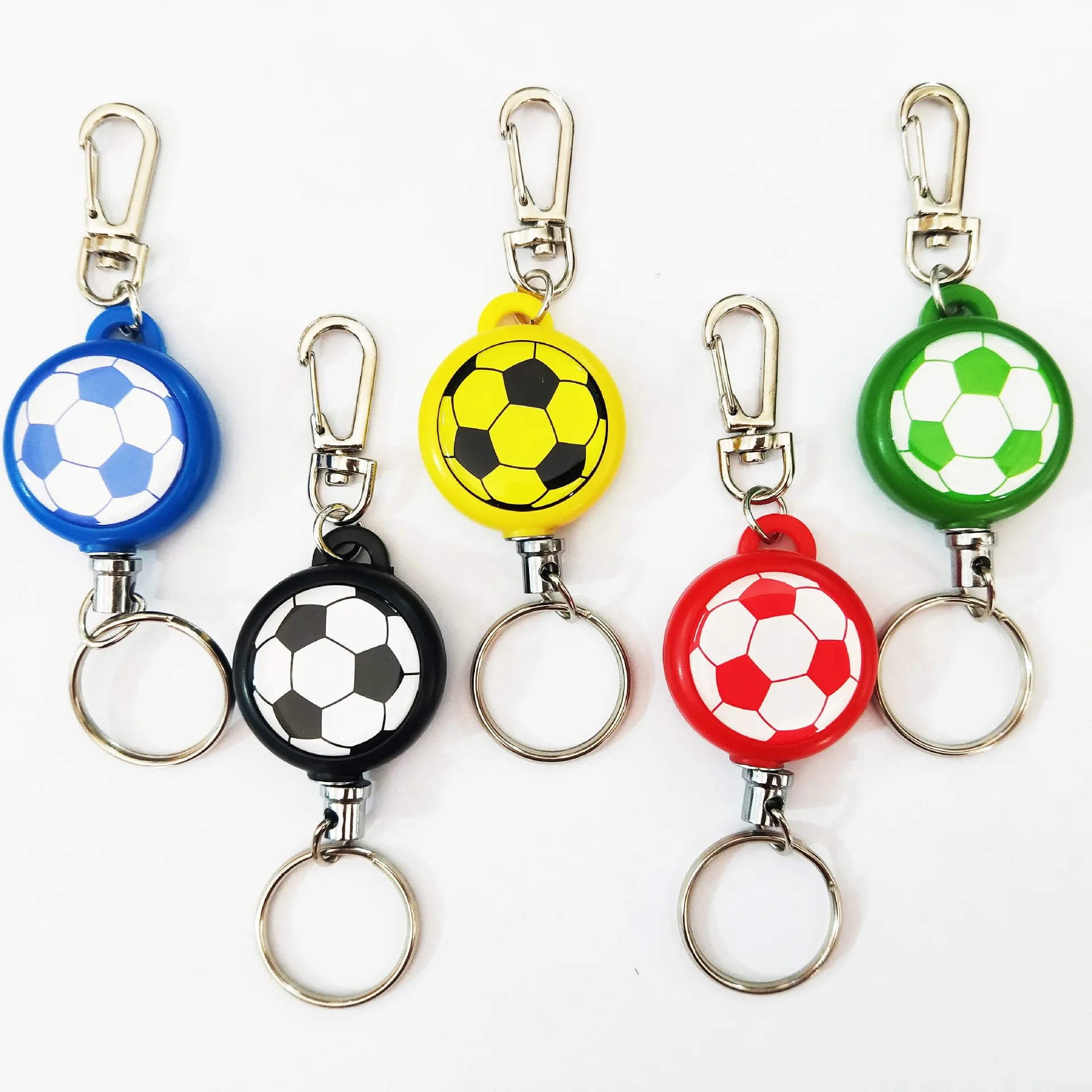 Hot Selling Creative Football Design Durable Plastic Easy Pull Yoyo Keychain Custom Logo Retractable Badge Reel with Accessories