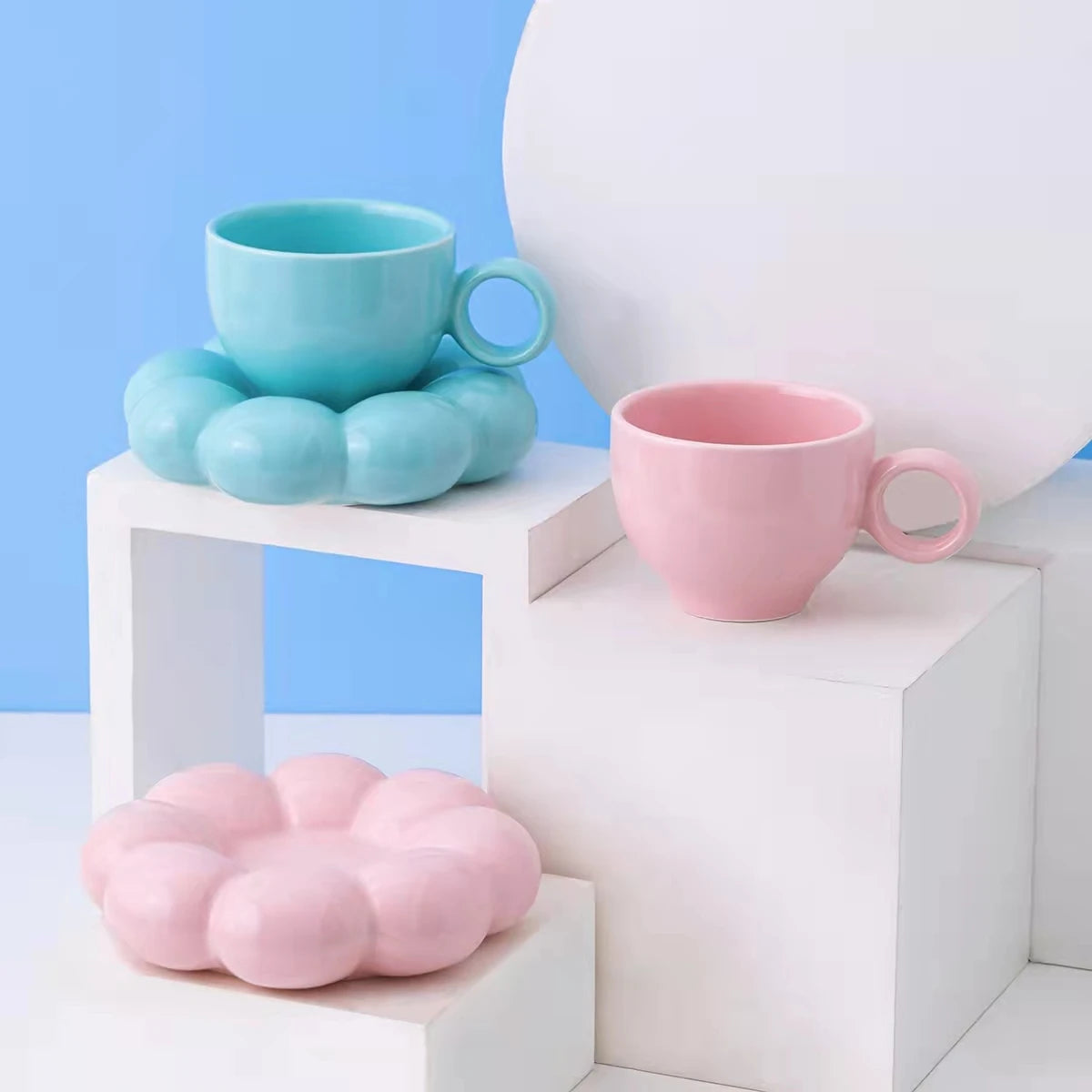 Hot Selling Nordic Style Minimalist Marcarone Series Porcelain Sunflower Shape Coffee Cup and Saucer Set 220ml