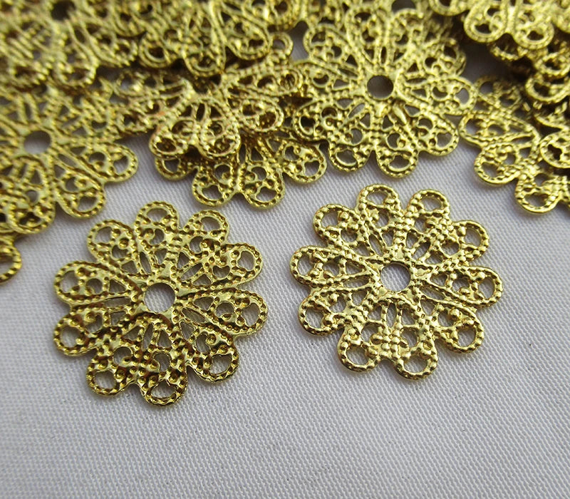 Round Filigree Stamping 17mm Brass Floral Finding for Fashion Design