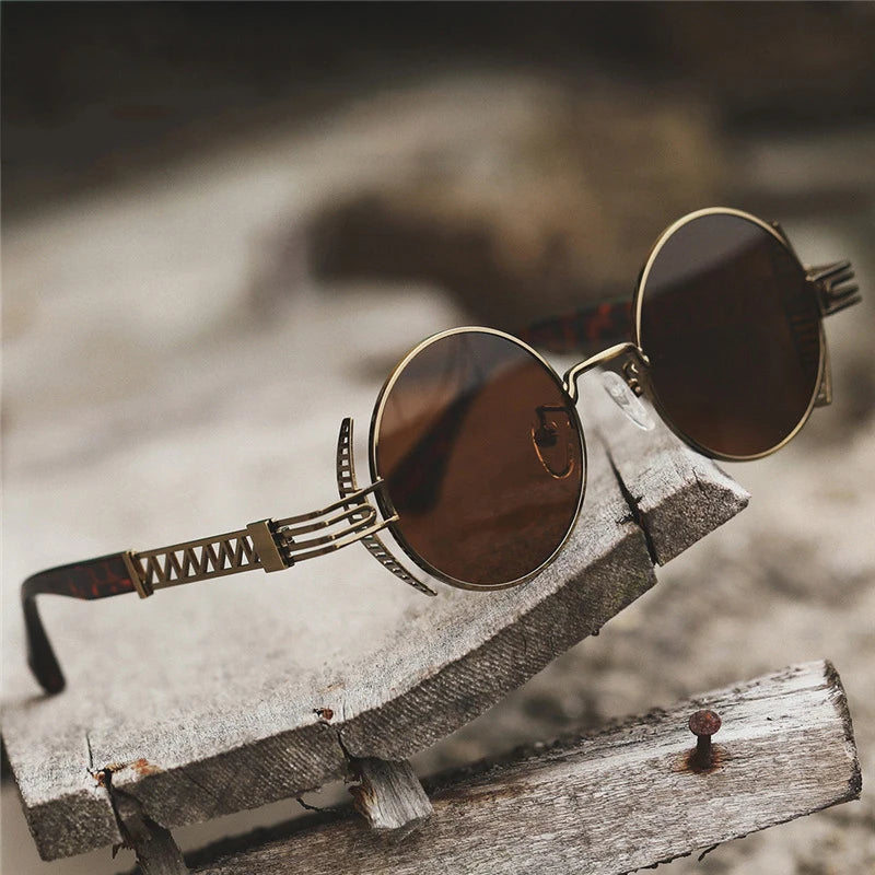 2023 Hot Selling Fashion Punk Rock Vintage Steampunk Sunglasses Men Women Vintage Metal Round Sun Glasses for Male Oculos