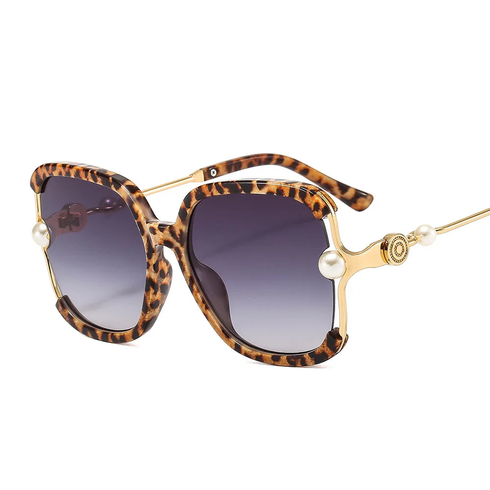 ADE WU OT2999 Women Big Frame Pearl Metal Sunglasses Retro Gorgeous Ins Fashion Shades Candy Color Square Famous Sunglasses