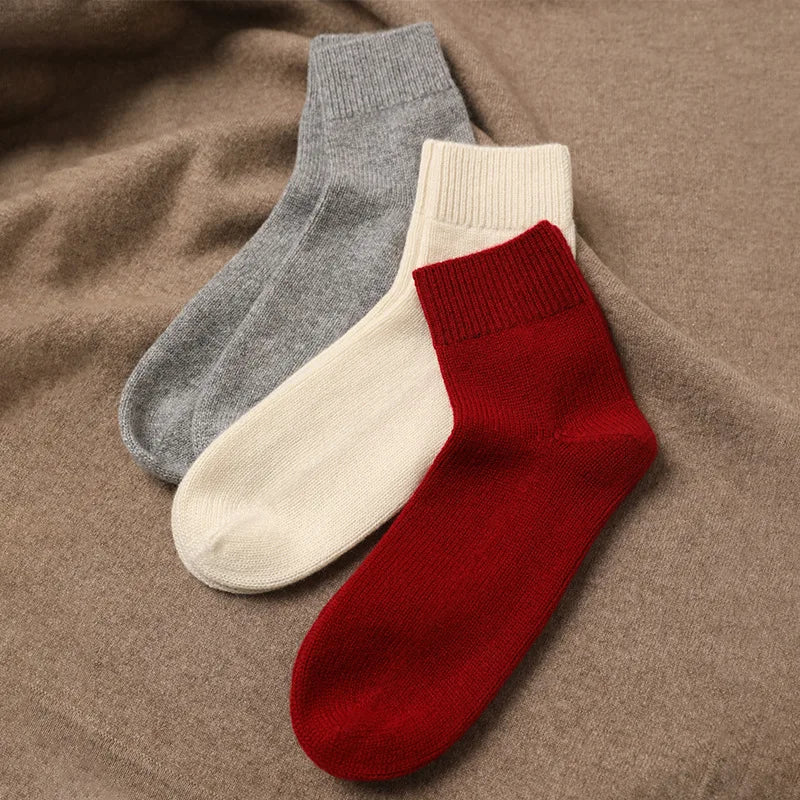 Winter Warm Women Casual 100% Cashmere Bed Socks Custom Design Cute Fashion Girls Ladies Short Slouch Thermal Cashmere Socks