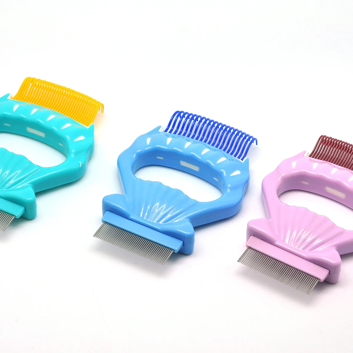 PB-52 Wholesale Pet Bath Brush Silicone Cat Dog Bath Tools Pet Hair Brush Shell Shaped Pet Grooming Slicker Brush Comb