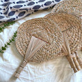 Y-Z Stylish Woven Artisanal Palm Leaf Handfan Straw Iraca Hand Fan Decor Wedding Handheld Fans