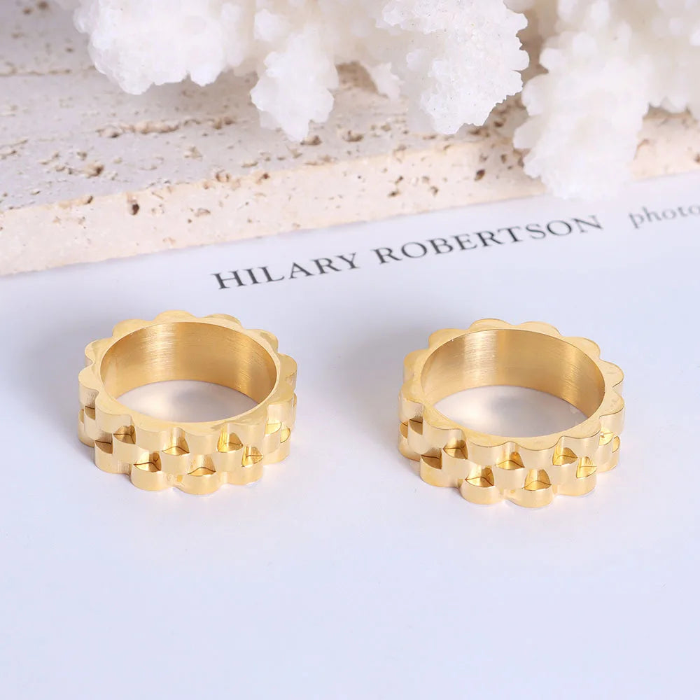 Wholesale Hot Sale Unique Trending Aesthetic Women Gold Rings Stainless Steel Punk Ring Anillos Acero Inoxidable Por Mayor