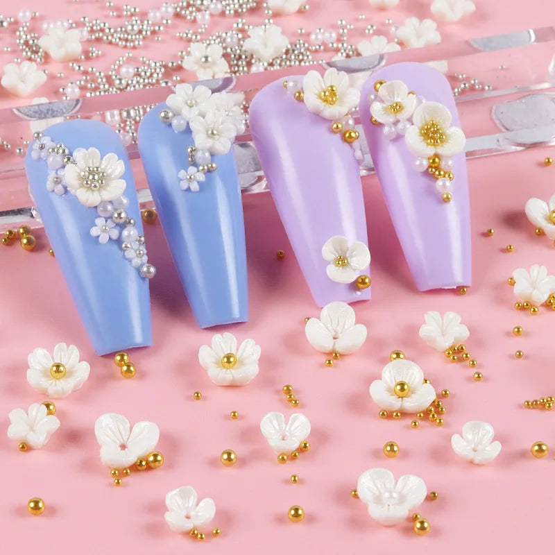 30 Pcs Small White Flowers Nail Art Jewelry with Steel Balls 3D  Nail Art Accessory  Resin Flower  Decoration