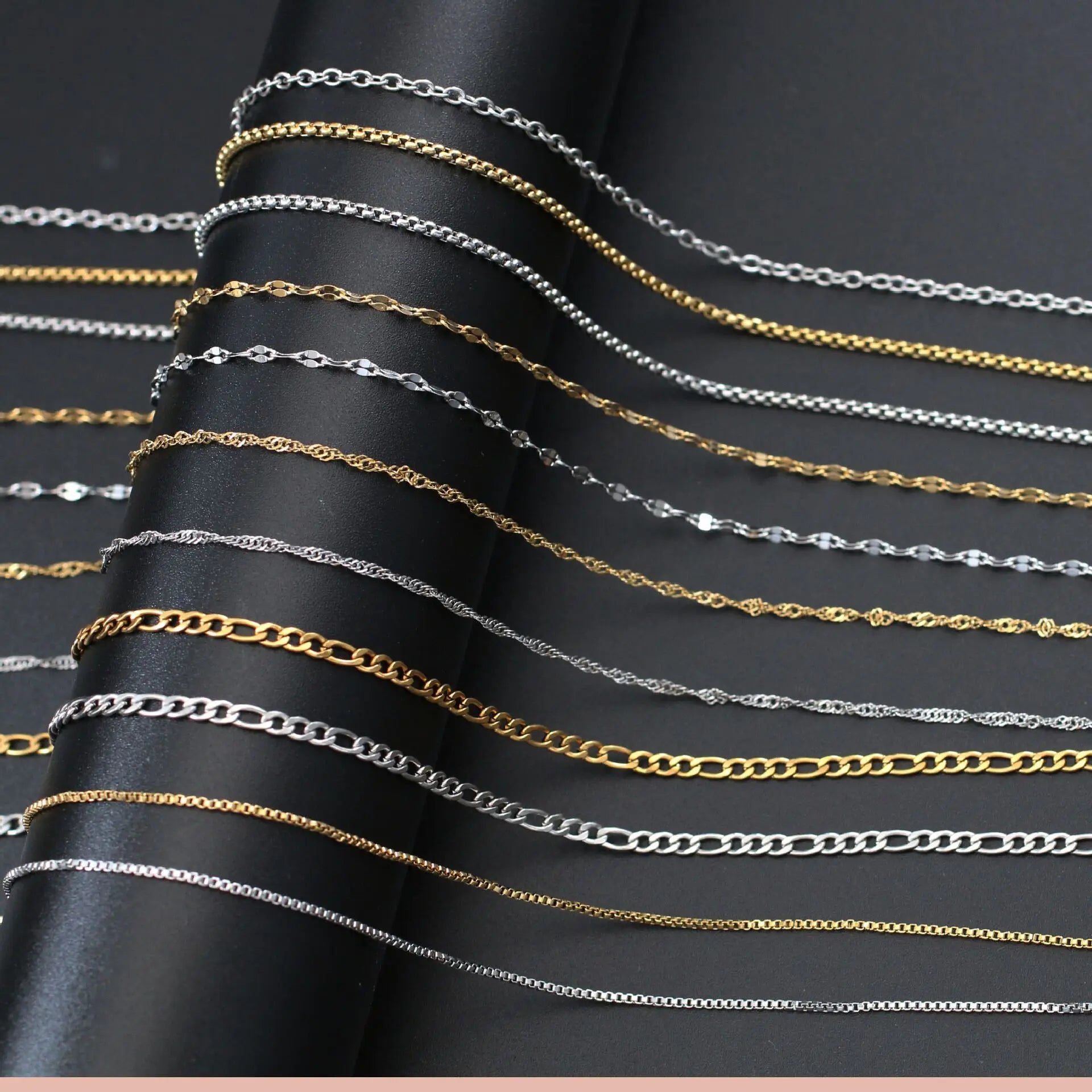 Factory Price Custom Men Gold Round Snake Cable Chain Jewelry Stainless Steel Twisted Rope Link Ball Box Figaro Chain Necklace