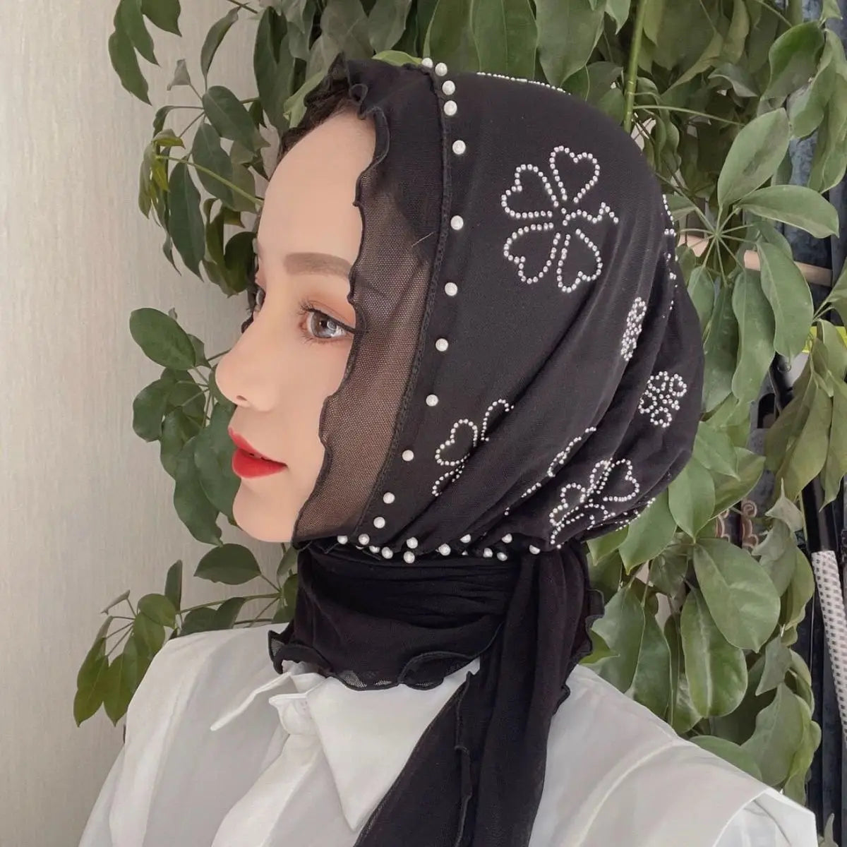 Wholesale Chiffon Triangular Malaysia Hijab Scarf With Pearls for Muslim Women