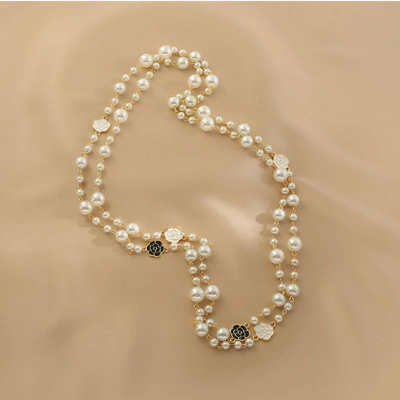 Winter Fashion Long Pearl Flower Necklace Round Double Camellia Sweater Pearl Chain Necklace for Women