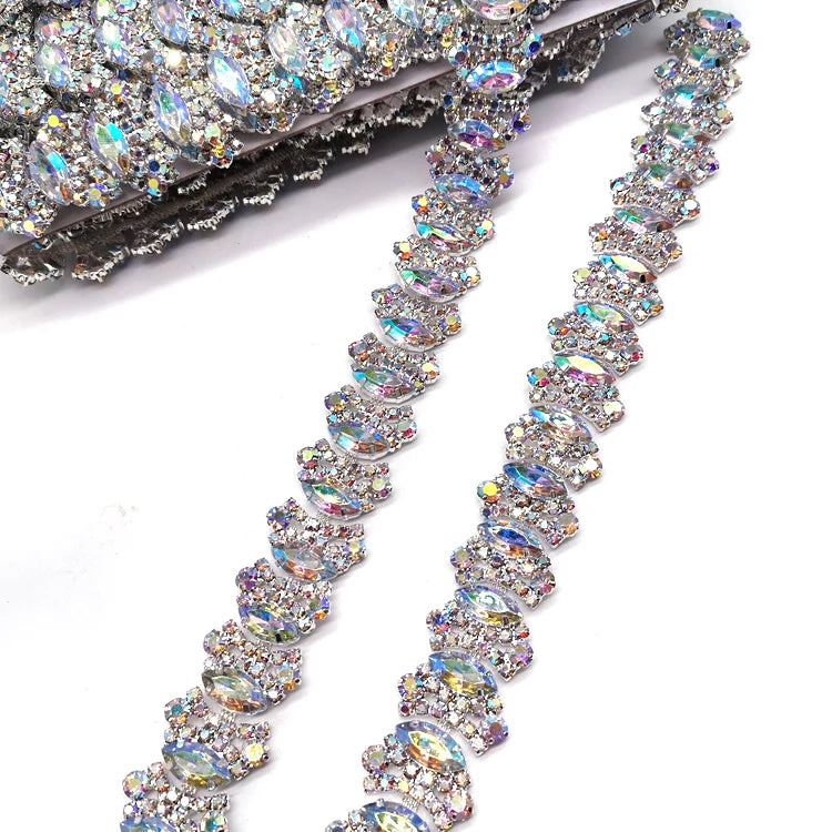 High Quality Clear AB Strass Rhinestone Trim Iridescent Resin Sew-on Banding in Triangle Shape for Carnival Costumes Decoration