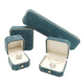 Factory in Stock Fashion Person Ring Box Jewelry Packaging Gift Box Luxury Jewelry Box Velvet