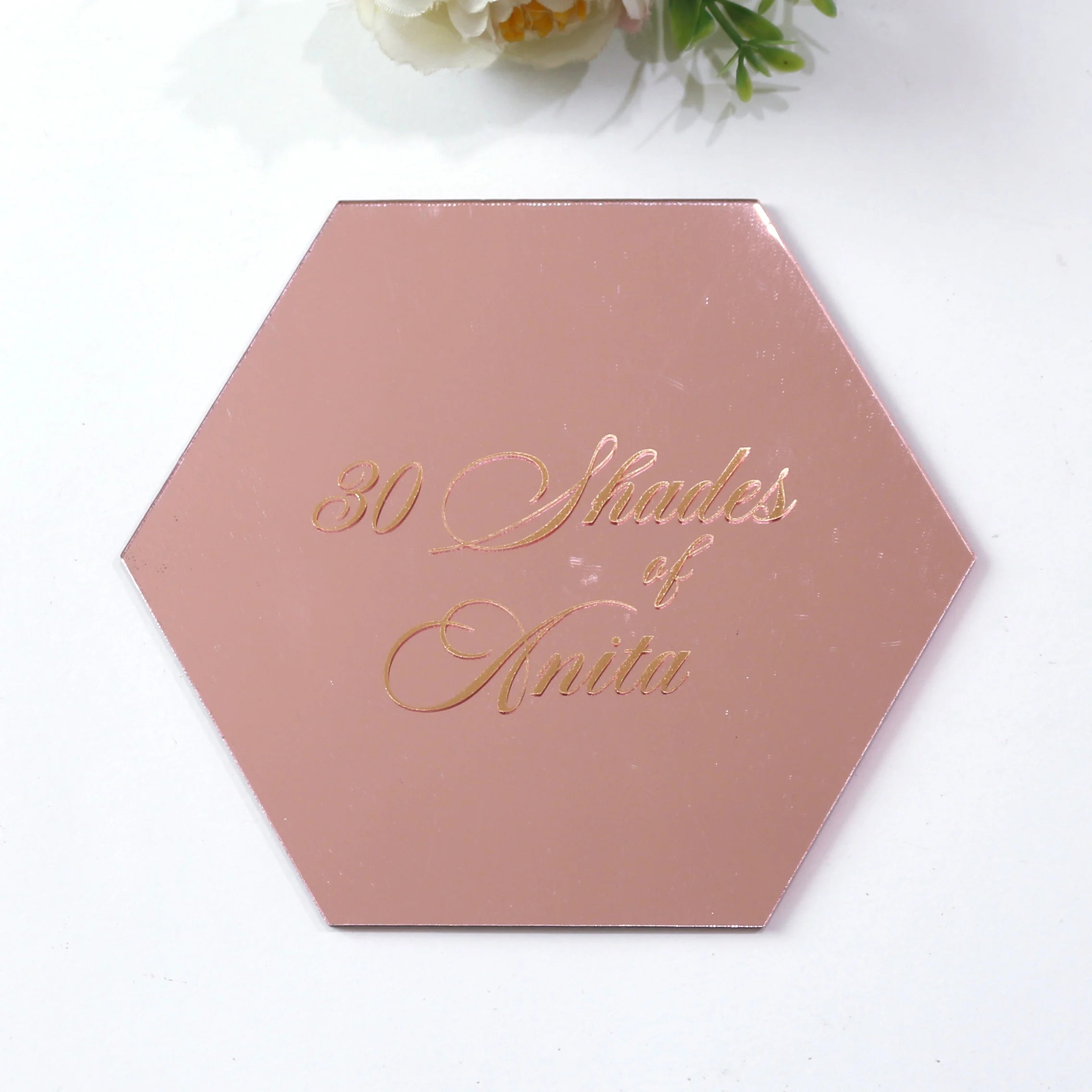 New Design Personalize Laser Cut Hexagonal Engraved Gold Foil Acrylic Wedding Invitation Card