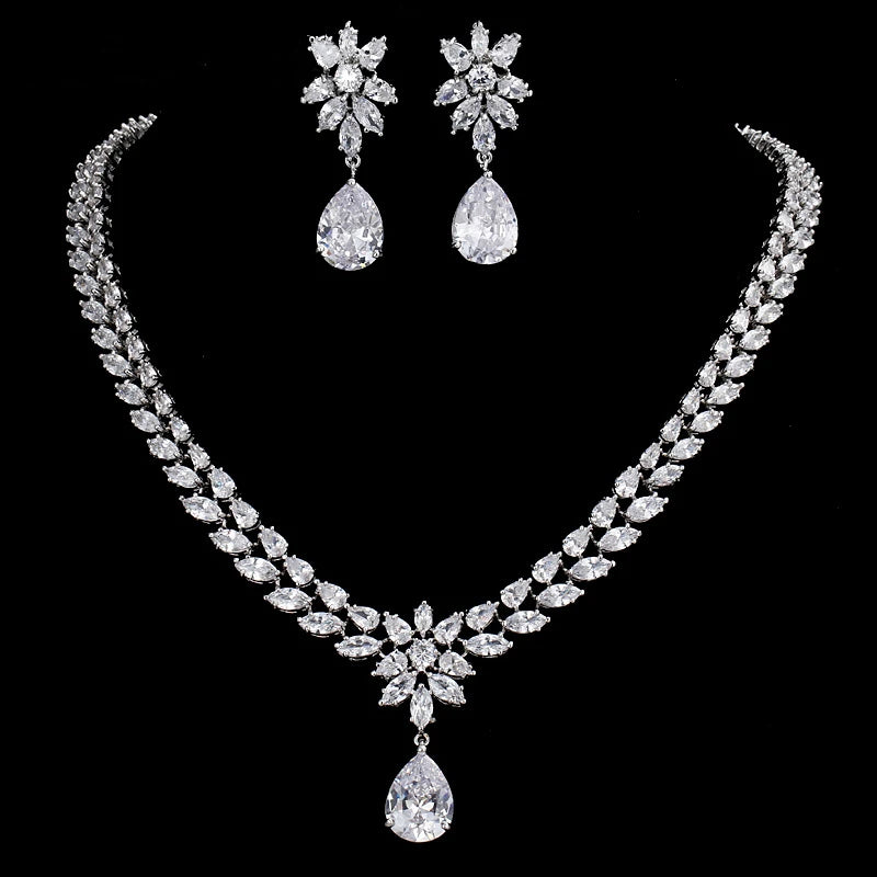 Fashion Bridal Jewelry Set Personality Ice Flower Earring Necklace Shiny Full Diamond Zircon Jewelry Set for Women Girls