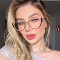 Leopard Metal Frame Custom Myopia Lenses Eyeglasses Retro Women Cat Eye Hollow Out Frame Blue Light Blocking Glasses
