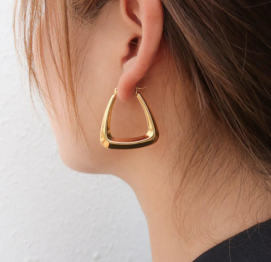 18k Gold Hoop Earrings Chunky Thick Triangle Geometric Statement Earrings Vintage Irregular Hoop Earrings Minimalist Design