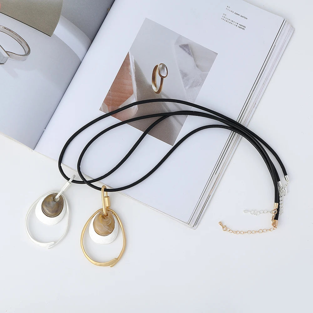 TongLing European Vintage Black Rope Long Sweater Necklace Female Resin Metal Pendant Necklace for Daily Wearing