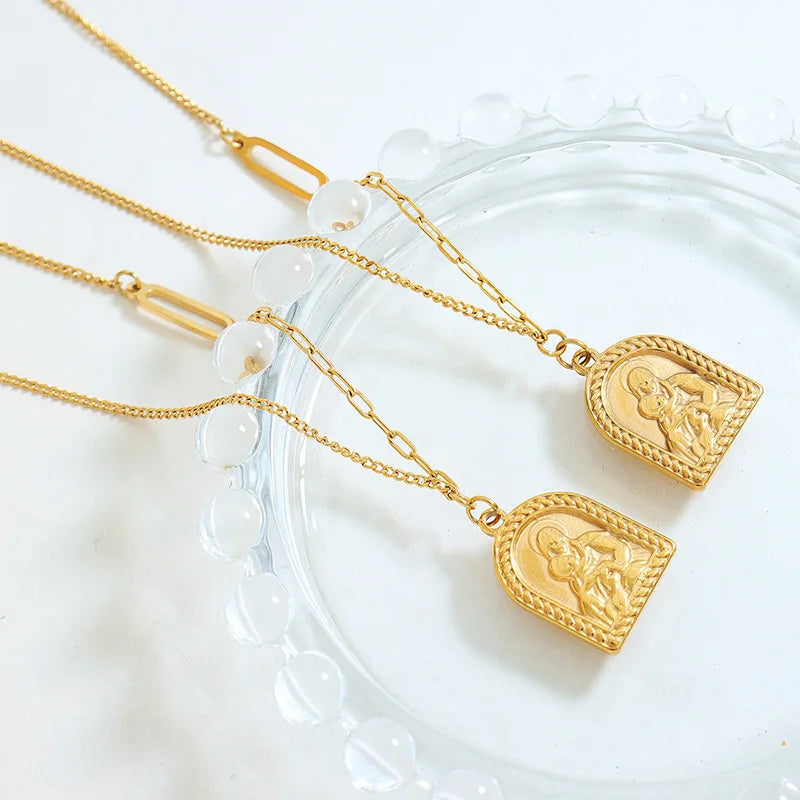 Ins Art Design Titanium Steel Gold-plated Semi-arc Pattern Edge Portrait Pendant Necklace