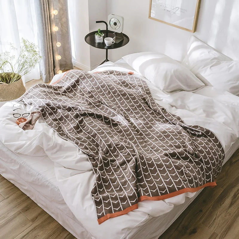 Wholesale 100% Combed Cotton Stripe for the Offices Knee Blanket   Knitted Throw Blanket Yls