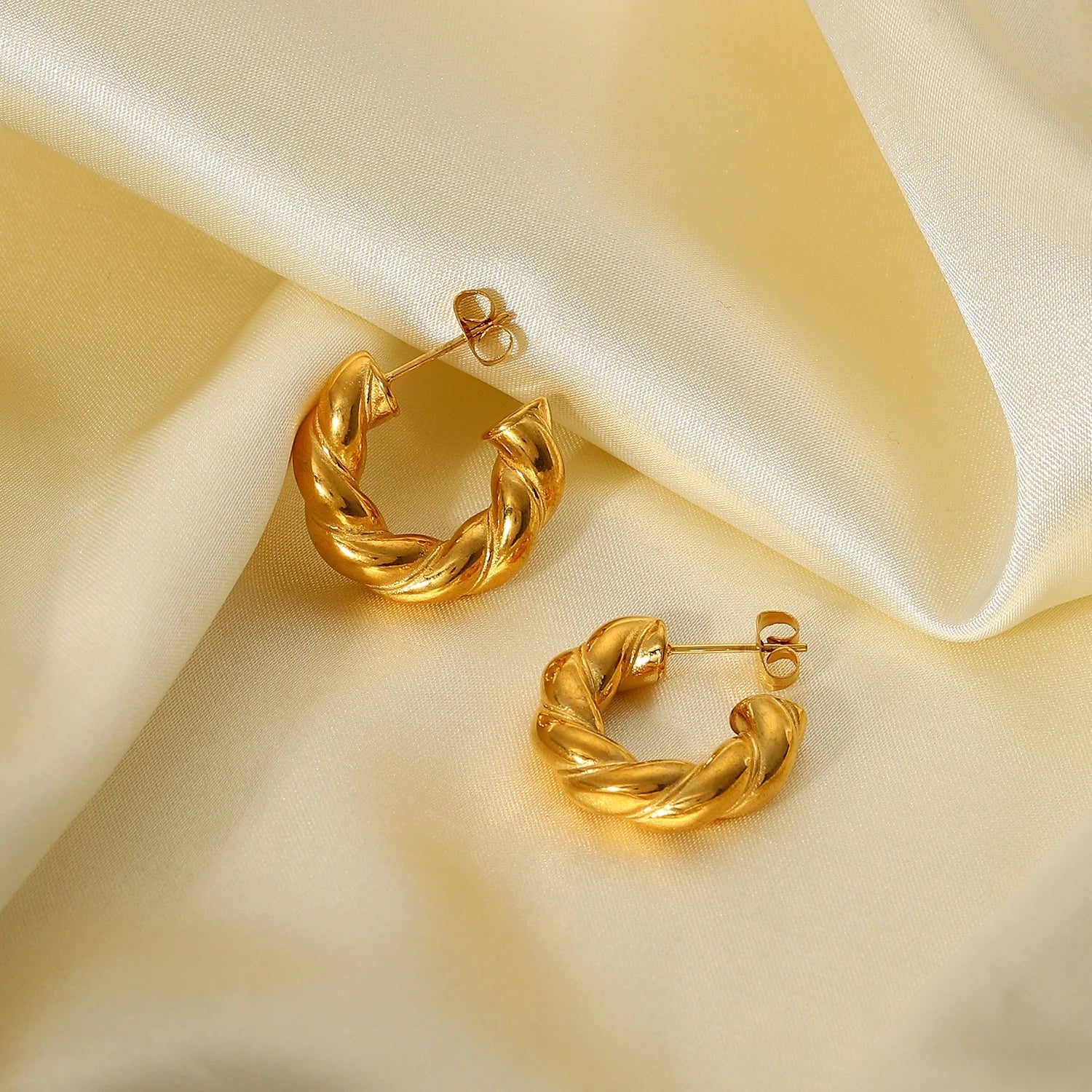 Fashion Luxury Stainless Steel Women Earrings Bold Fried Dough Twist C Shape 18k Gold Earrings