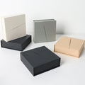 Milan Factory Wholesale White Cardboard Jewelry Boxes Elegant White Necklace Display Cases