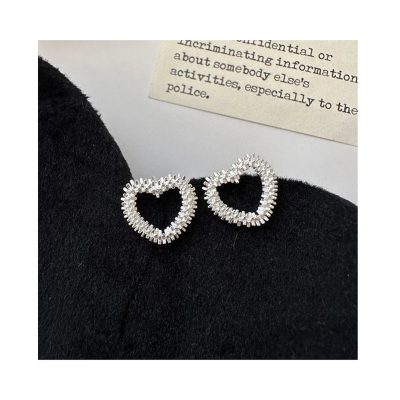 Fine Jewelry 925 Sterling Silver Unique Design Hollow Heart Stud Earrings for Girls Women Gifts