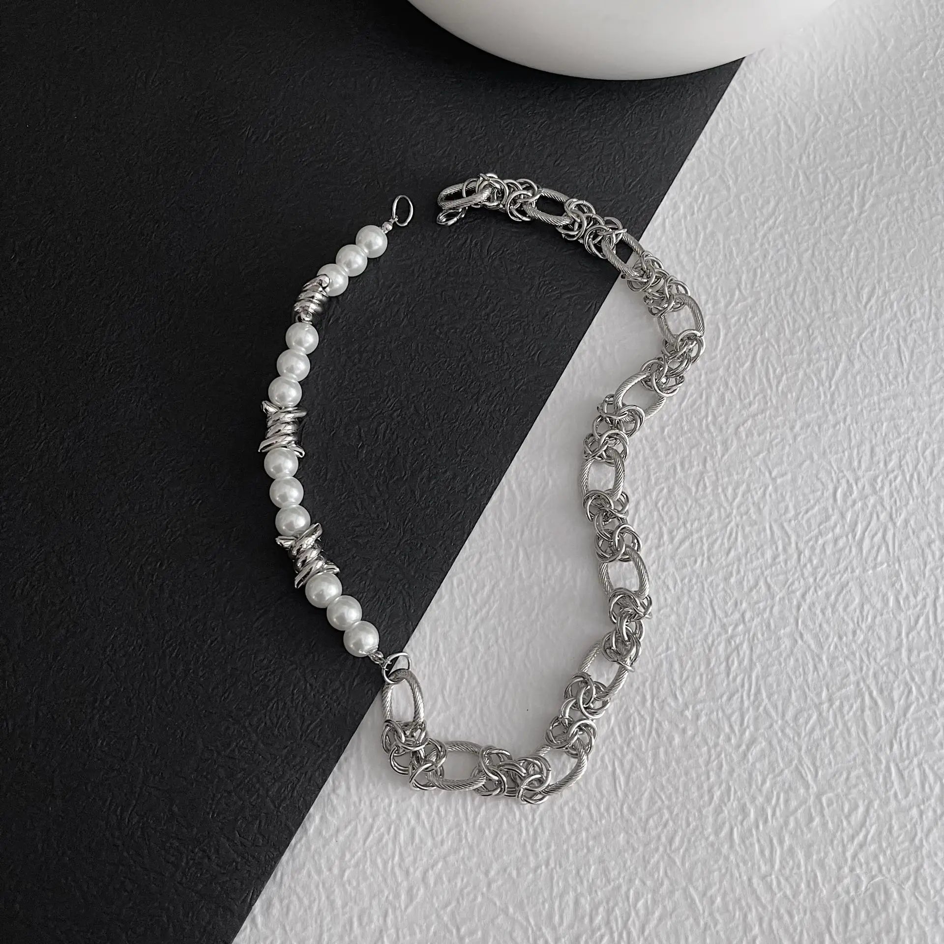 Fashion Hip Hop Rap Irregular Clavicle Chain Necklace Punk Pearl Thorns Necklaces for Men Women
