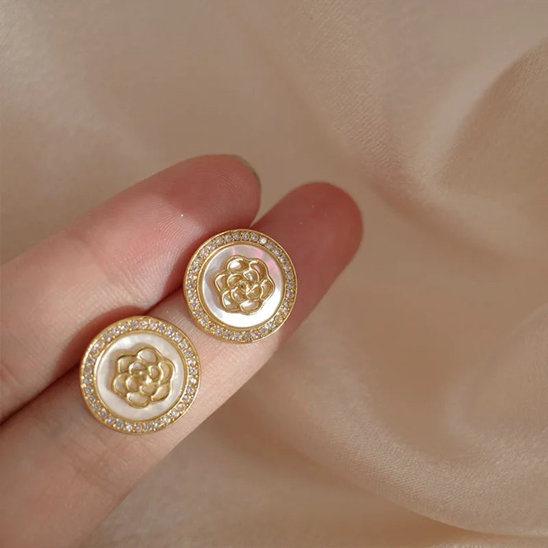 Natural Shell Micro-inlaid Round Rose EarringsS925 Silver Needle Earrings